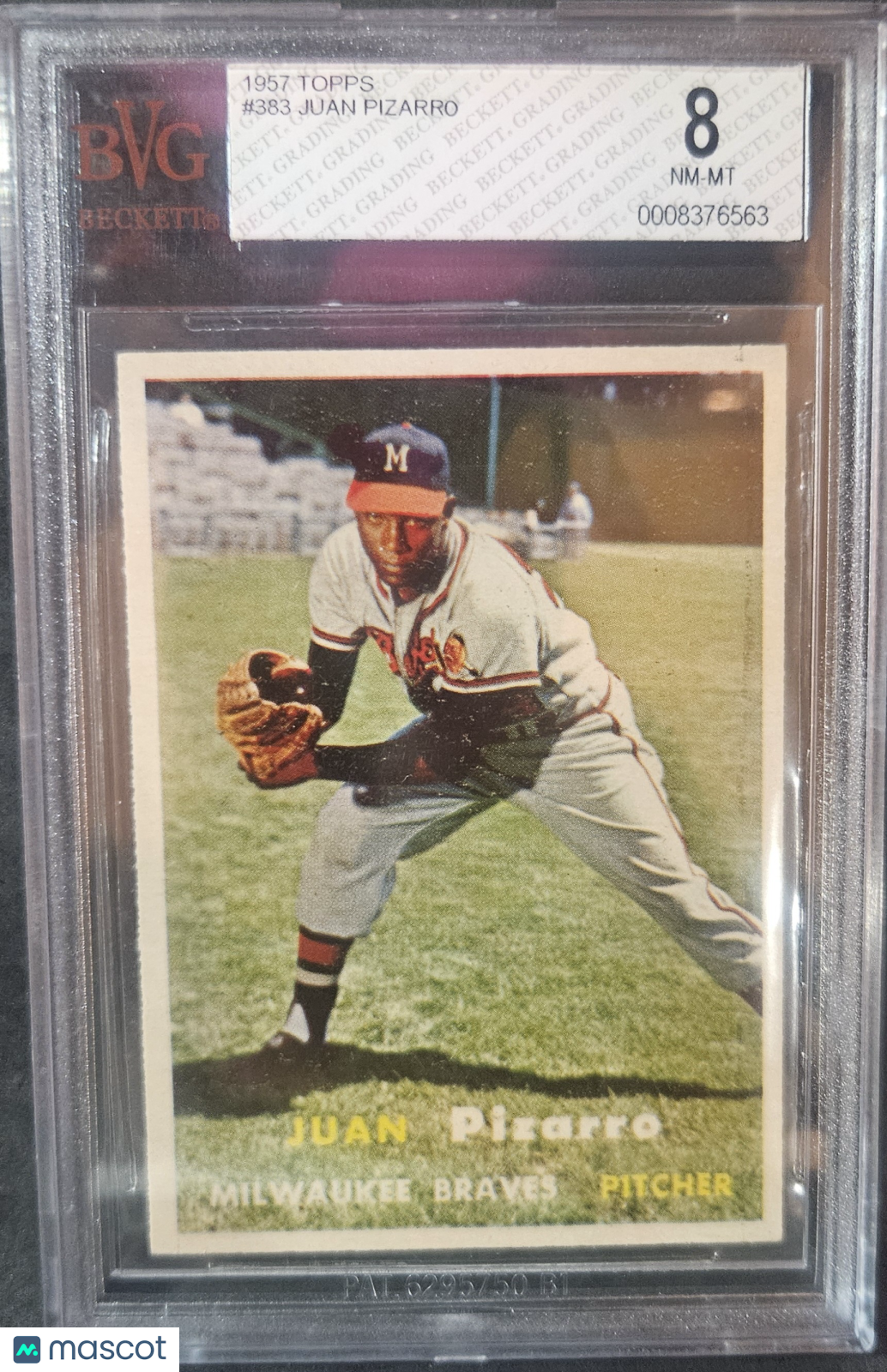 1957 Topps Juan Pizarro #383 Rookie BVG 8