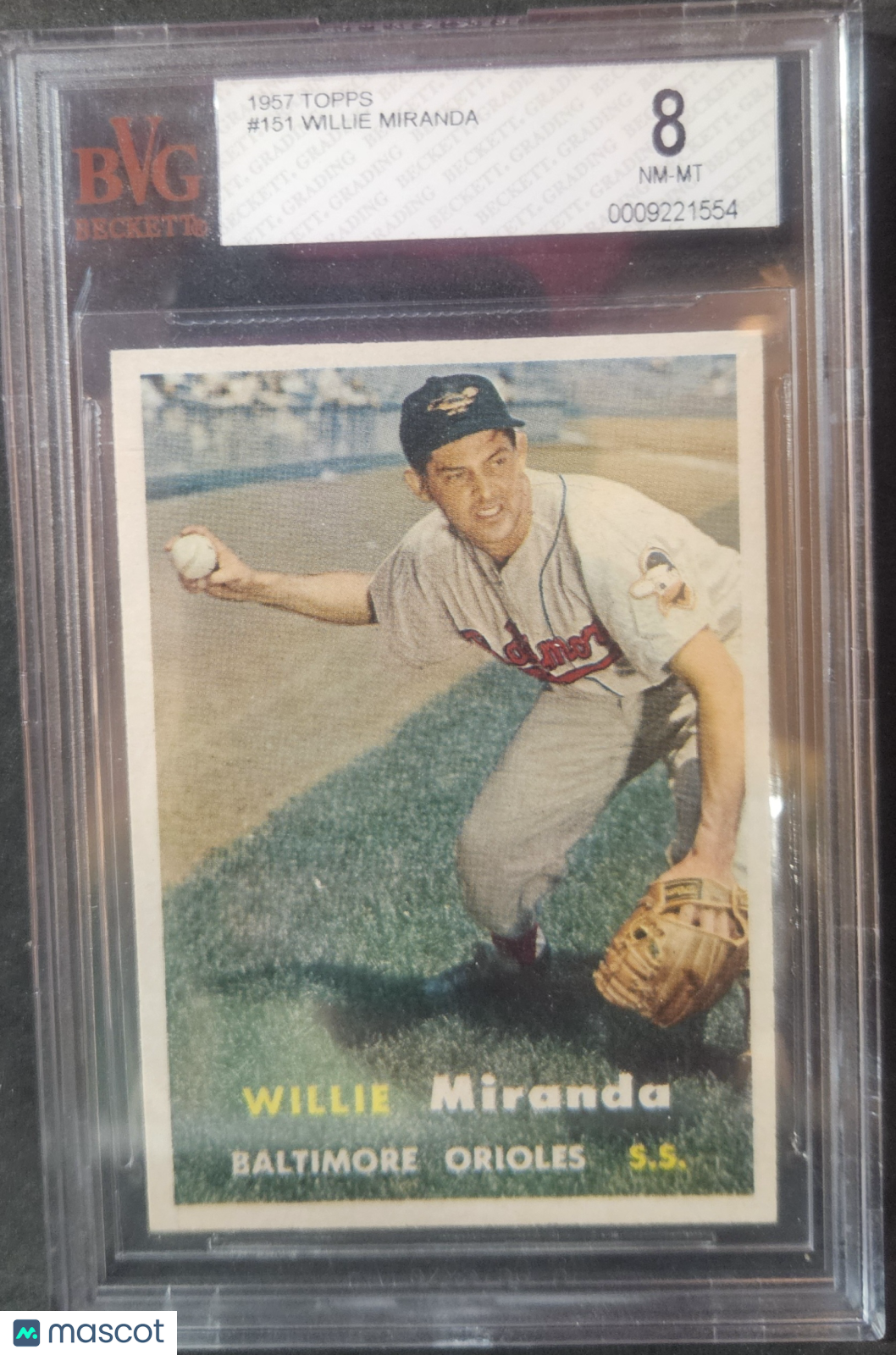 1957 Topps Willie Miranda #151 BVG 8